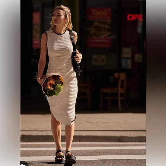 Varley Dwight Tank Knit Dress Cream Black Trim Cotton Midi Minimalist - Picture 11 of 12